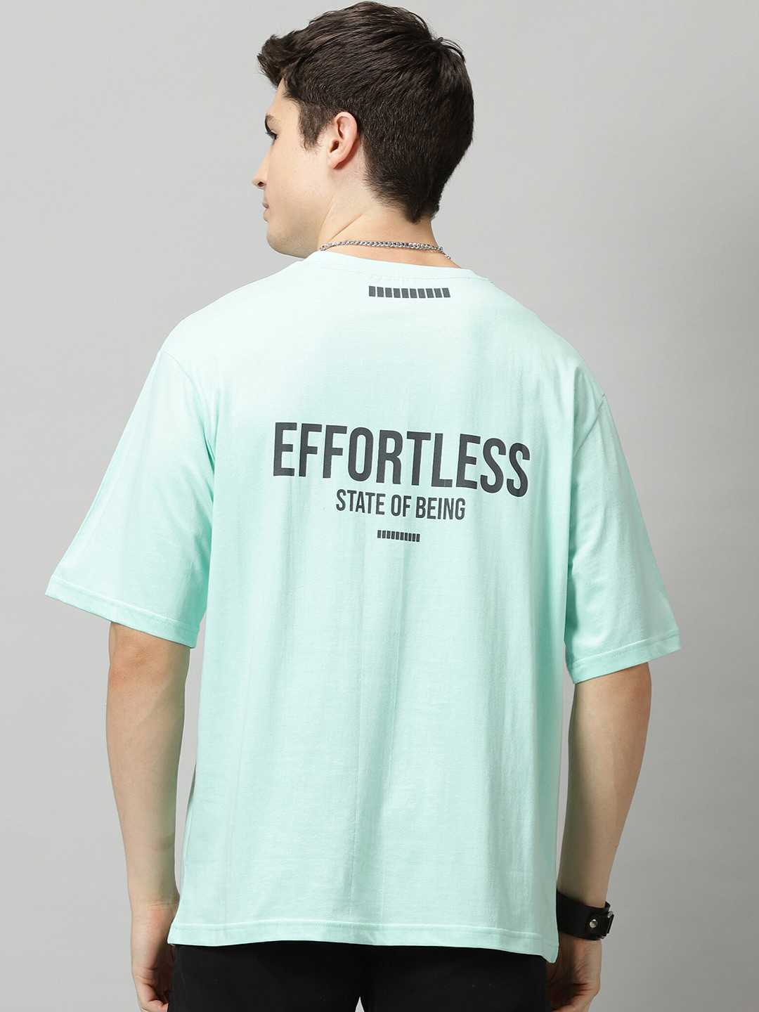 

THE HOLLANDER Typography Printed Drop-Shoulder Sleeves Oversized Cotton T-Shirt, Blue