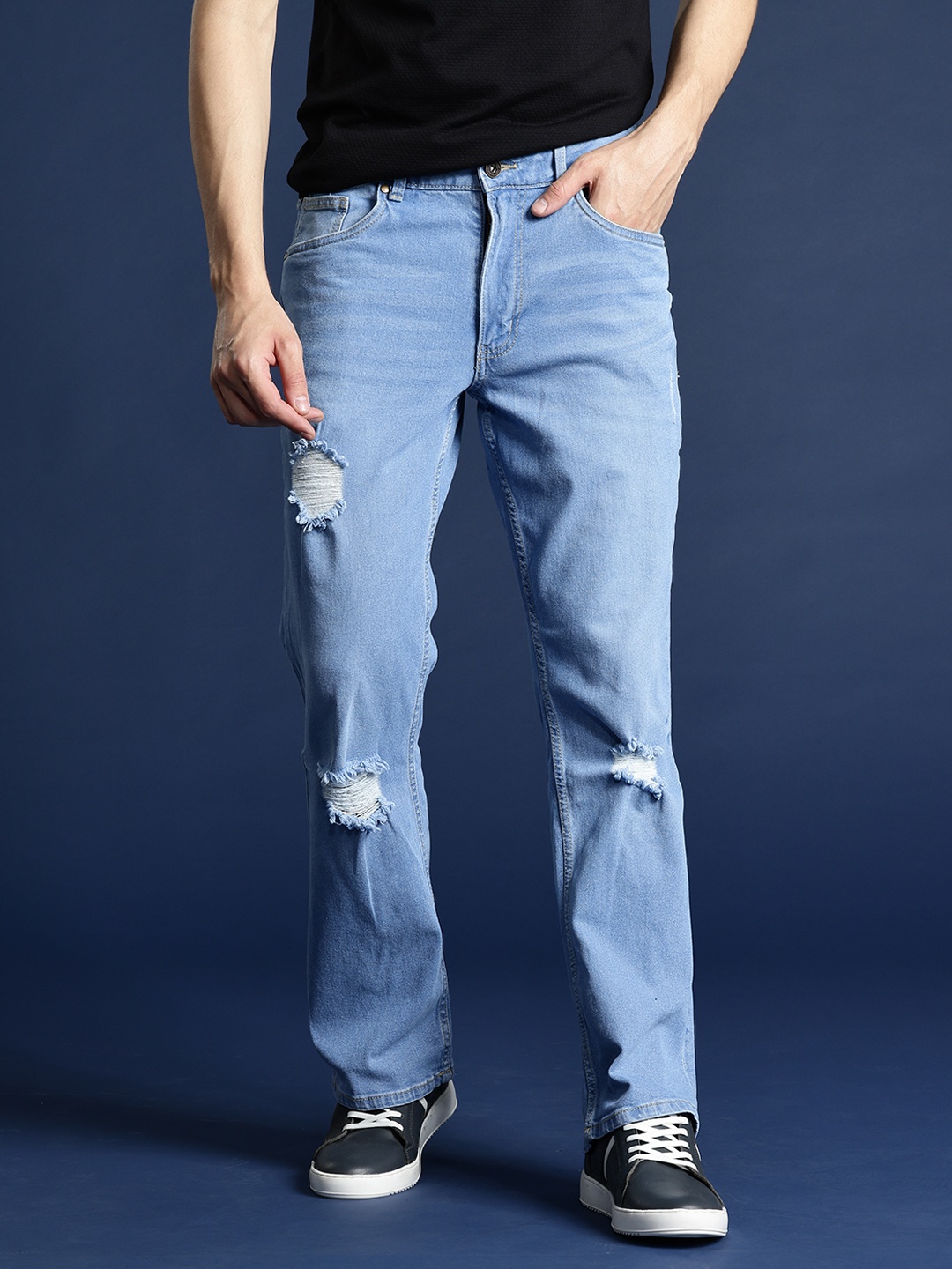

Mast & Harbour Men Bootcut Mildly Distressed Stretchable Jeans, Blue
