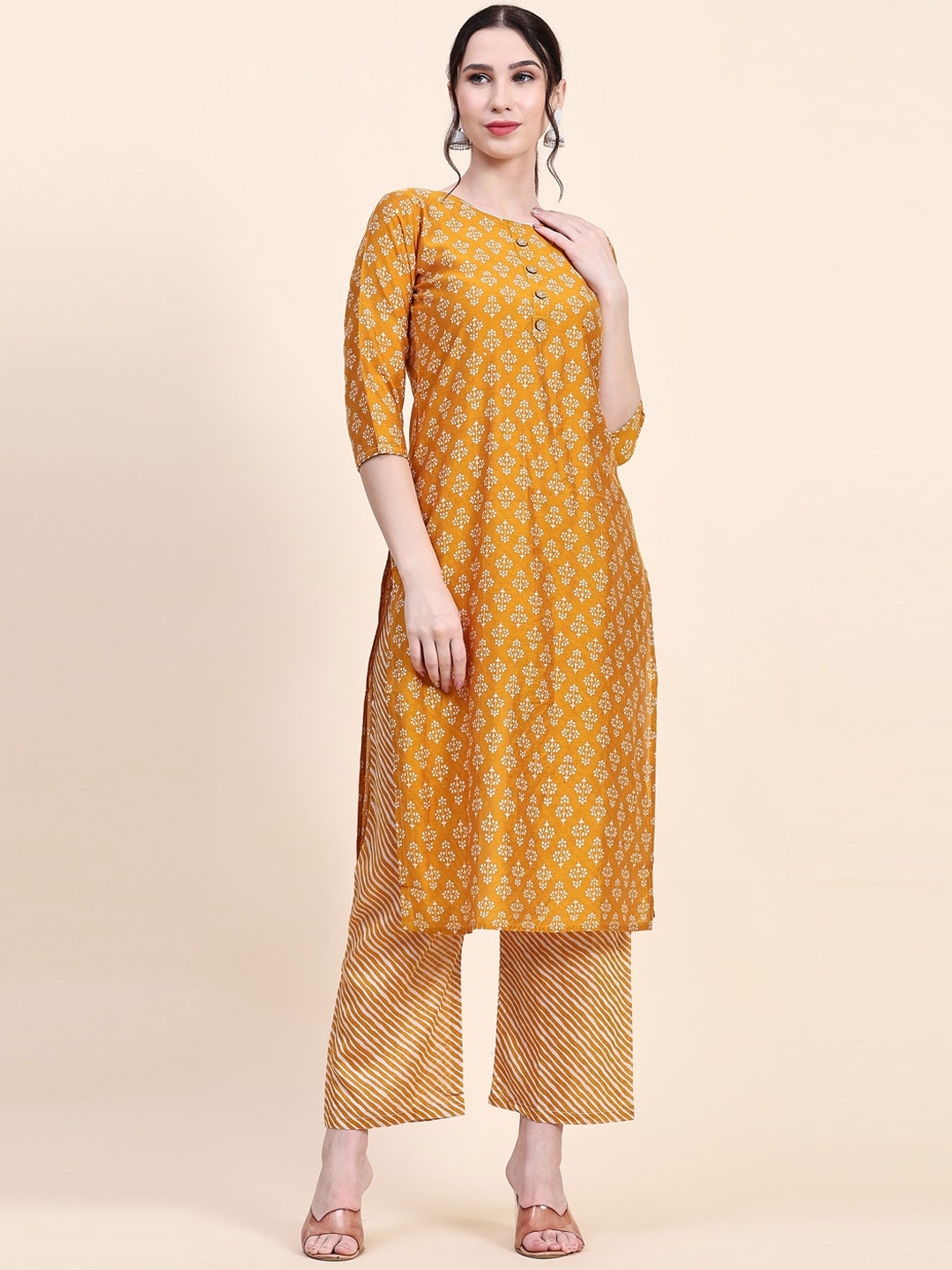 

Nimidiya Ethnic Motifs Printed Regular Pure Cotton Kurta with Palazzos, Mustard