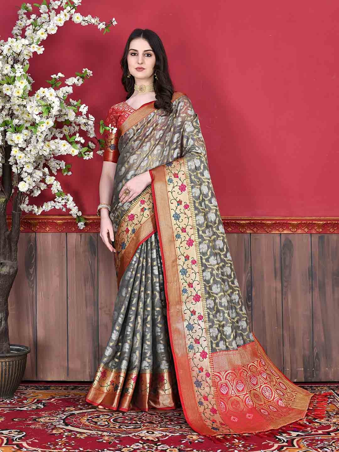 

YAVIRA SILK Woven Design Zari Tussar Saree, Green