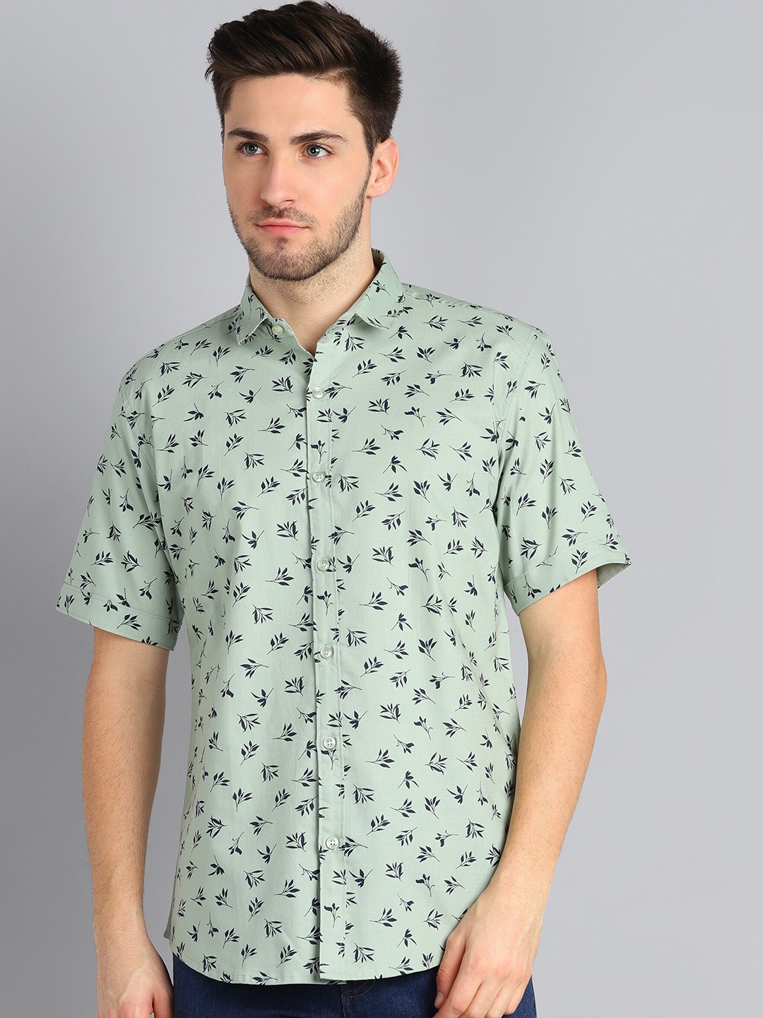 

HANUMNTRA Comfort Fit Floral Printed Casual Shirt, Sea green