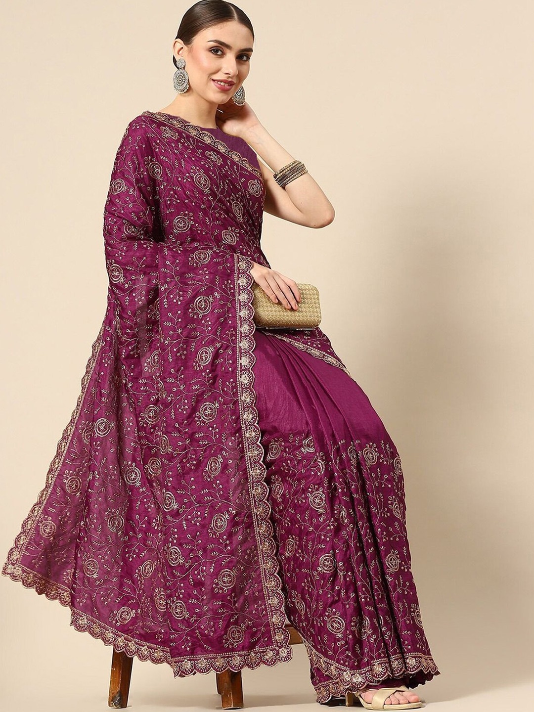 

ODETTE Floral Embroidered Saree, Purple