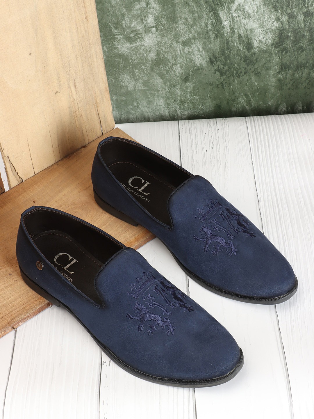 

Carlton London Men Navy Blue Textured Lightweight Comfort Insole Loafers