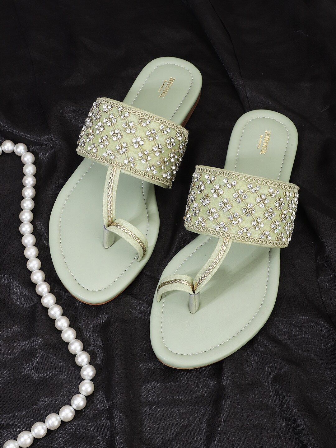 

Anouk Green Embellished Ethnic One Toe Flats