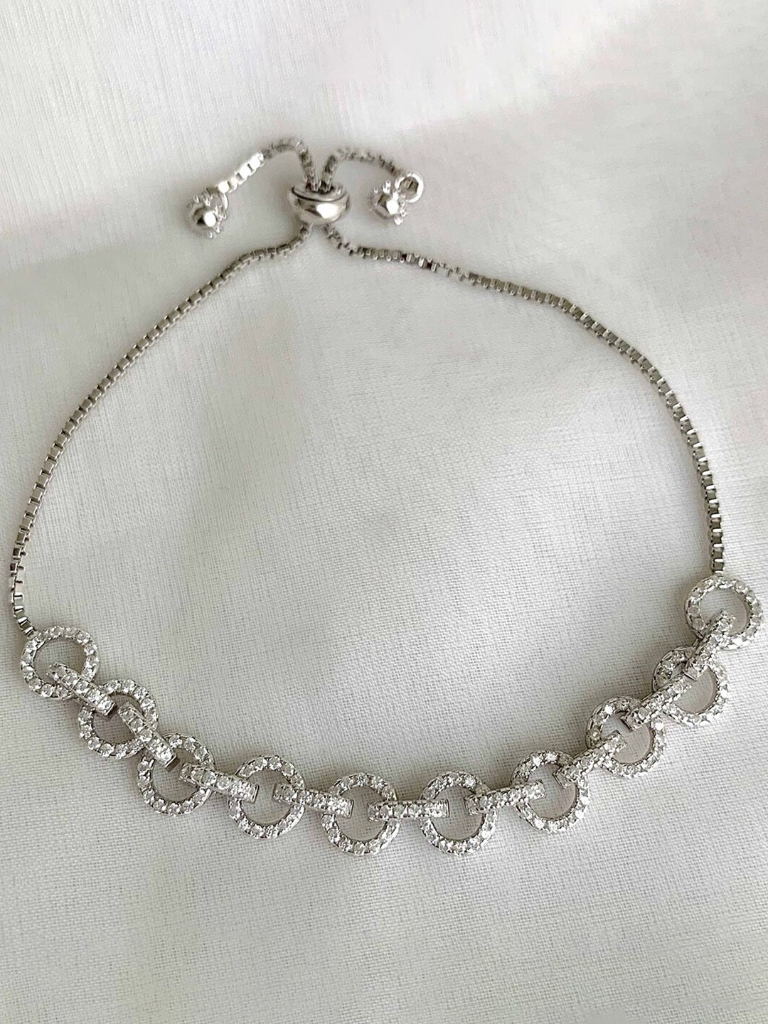 

Unniyarcha Sterling Silver Silver-Plated Zircon Studded Link Bracelet