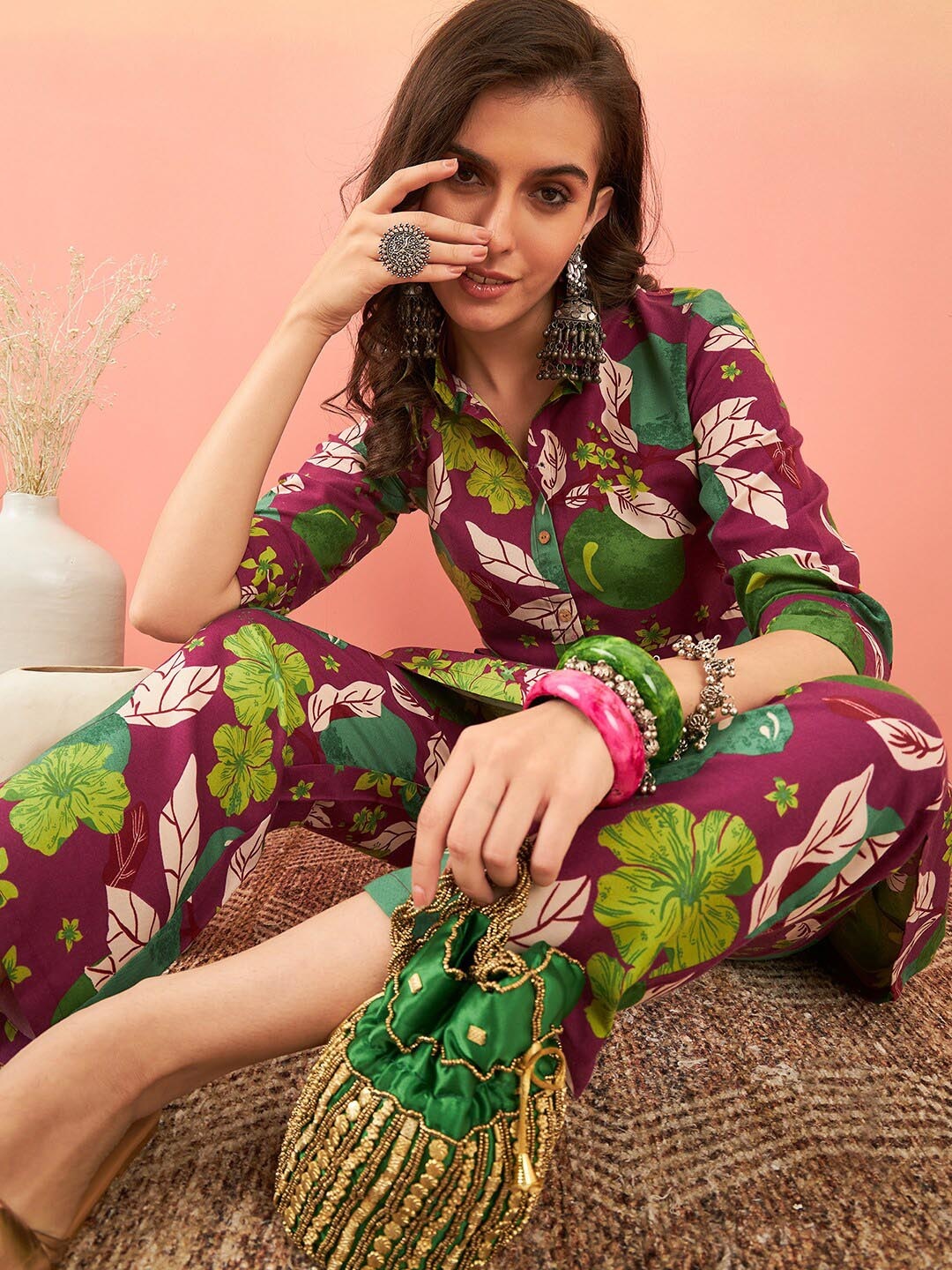 

Sangria Printed Shirt Collar Tunic & Trousers Co-Ords, Purple