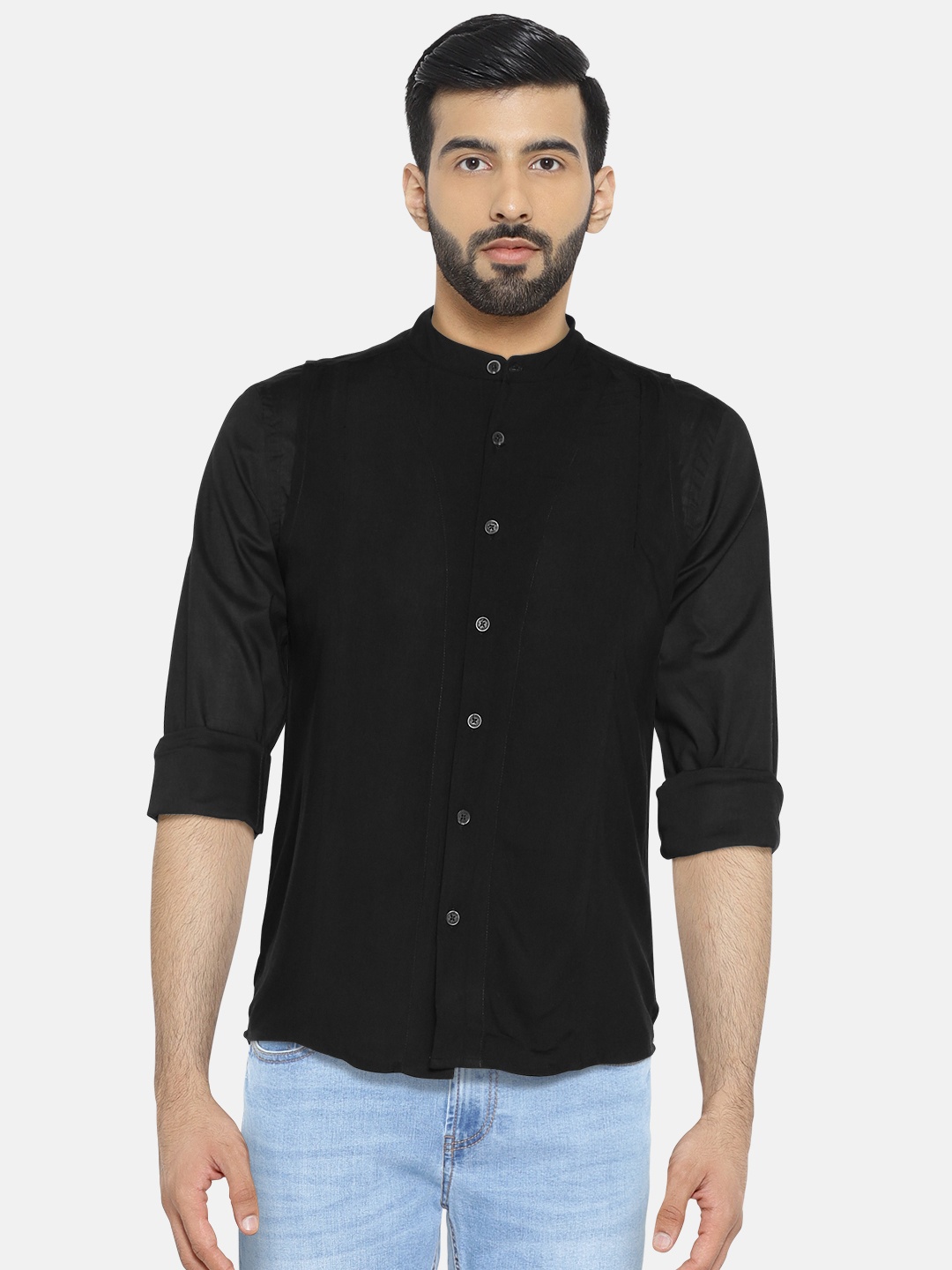 

Lee Cooper Men Black Contemporary Regular Fit Solid Casual Shirt