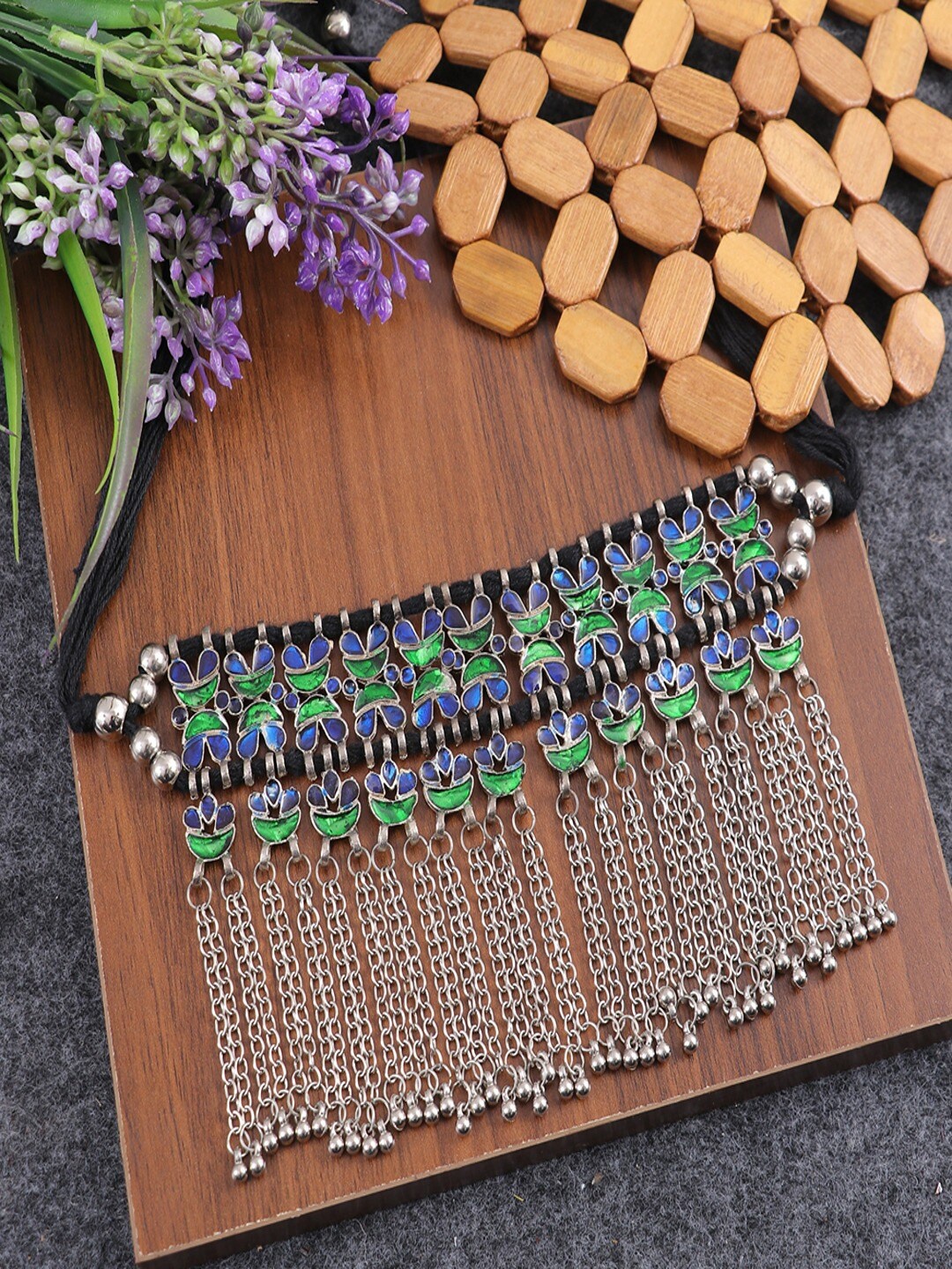 

UNIVERSITY TRENDZ Silver-Plated Oxidised Necklace
