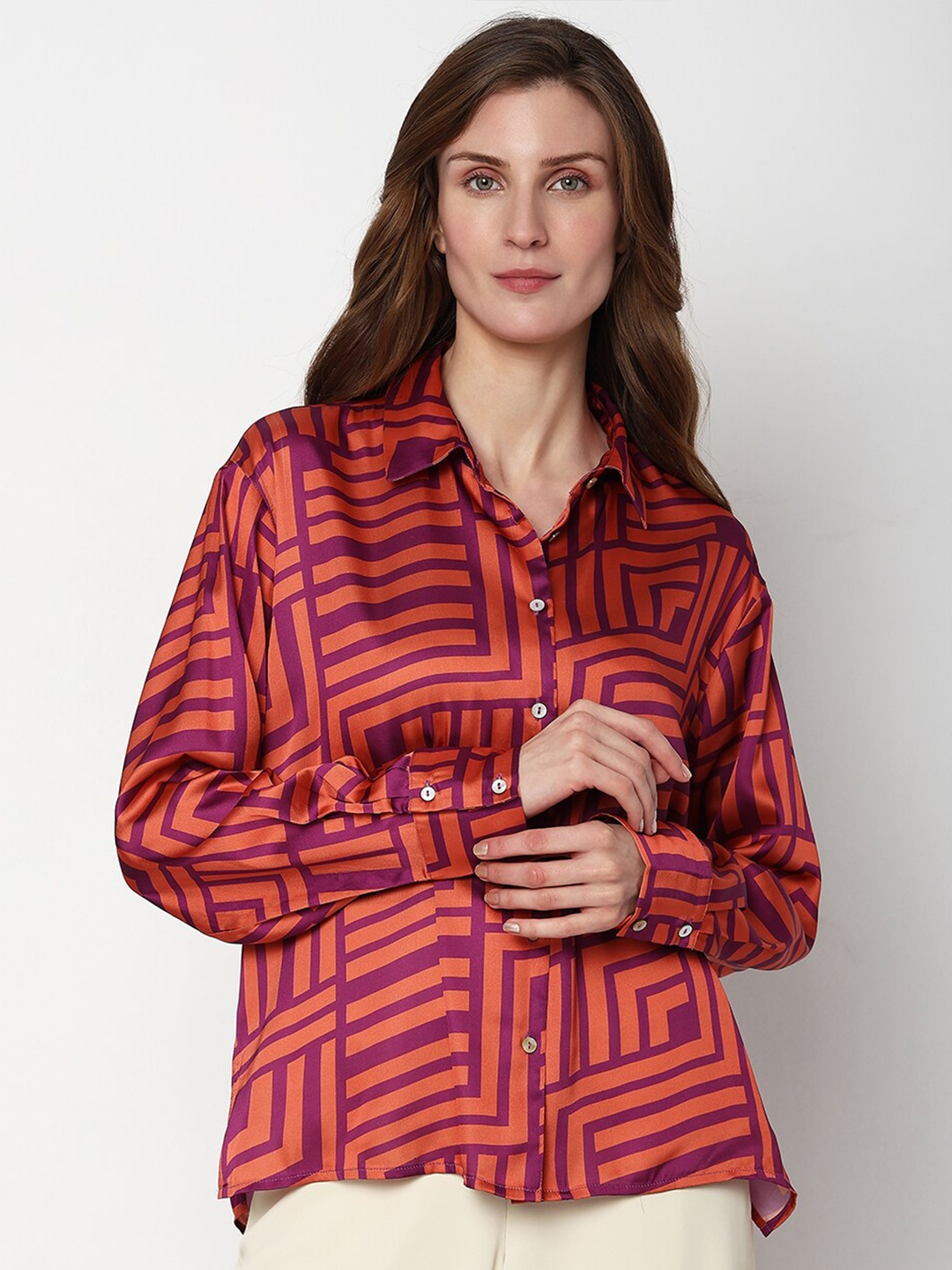 

Vero Moda Geometric Printed Casual Shirt, Orange