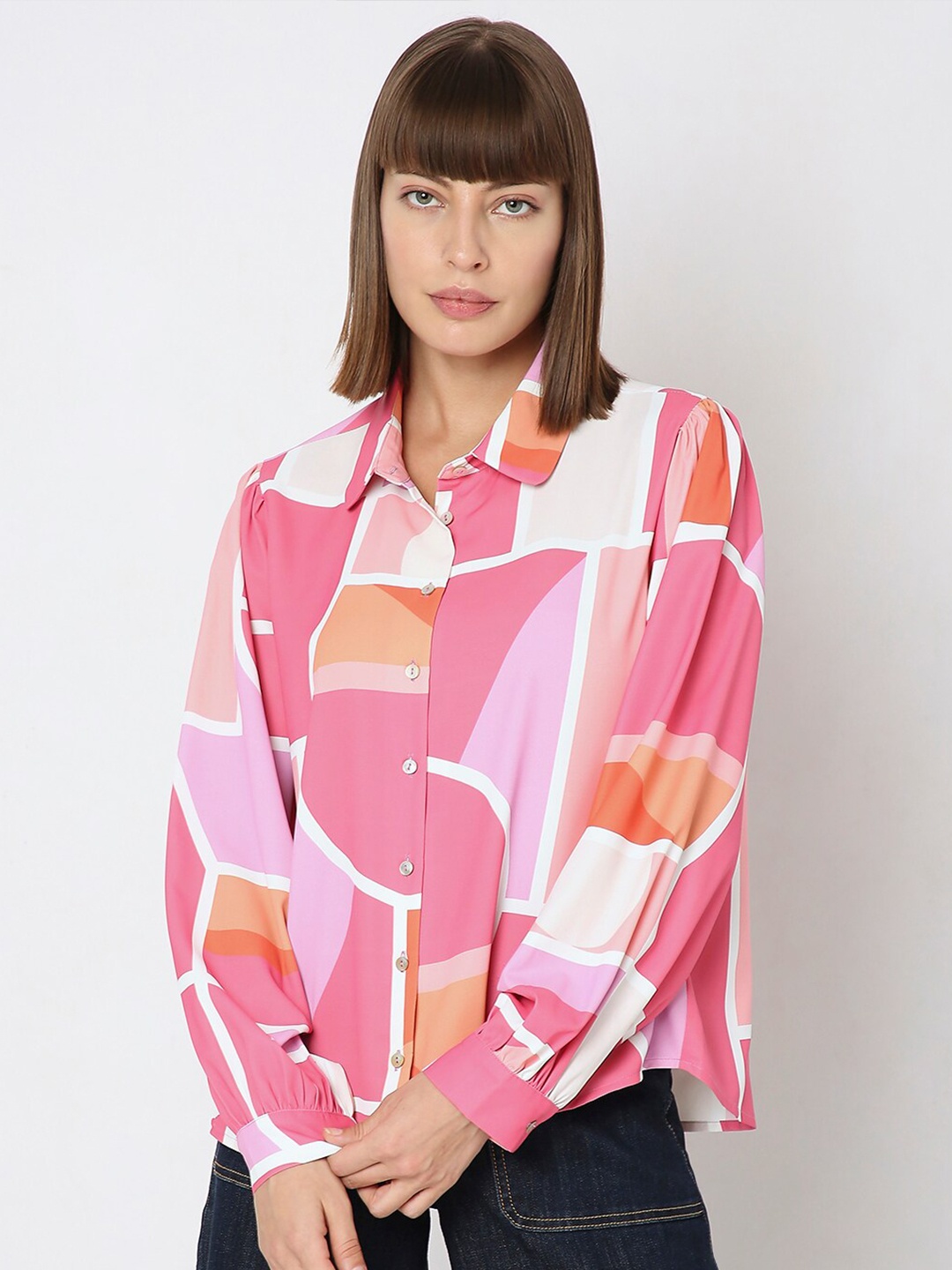 

Vero Moda Abstract Opaque Printed Casual Shirt, Pink