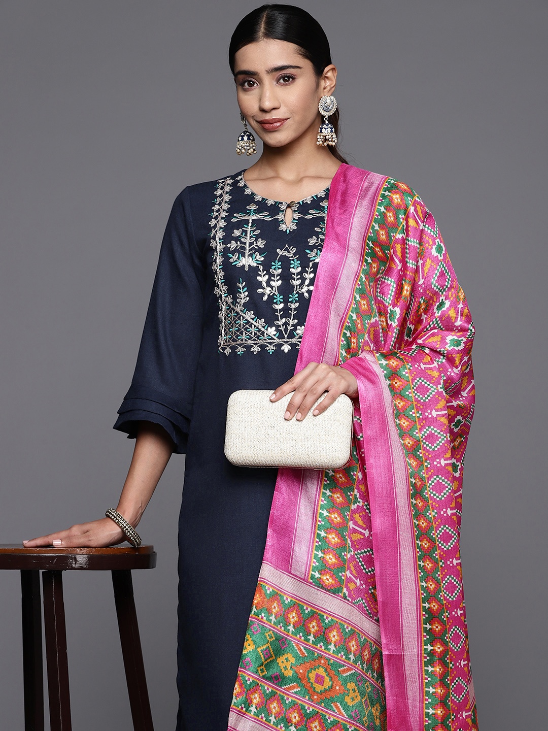 

Varanga Women Floral Embroidered Regular Kurta with Trousers & With Dupatta, Navy blue