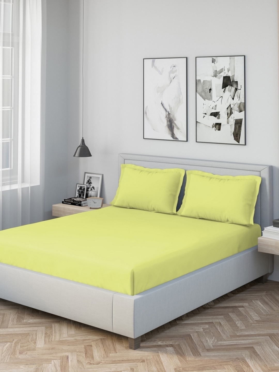 DDecor Yellow 180 TC King Bedsheet with 2 Pillow Covers