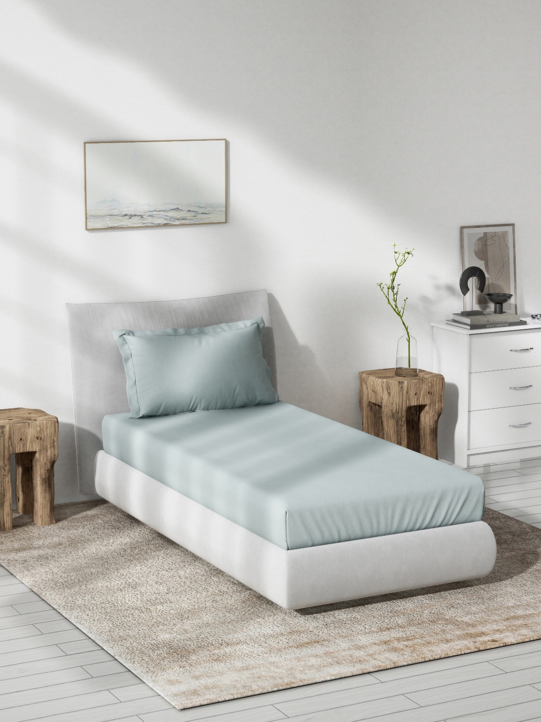 

DDecor Blue 180 TC Single Bedsheet with 1 Pillow Covers
