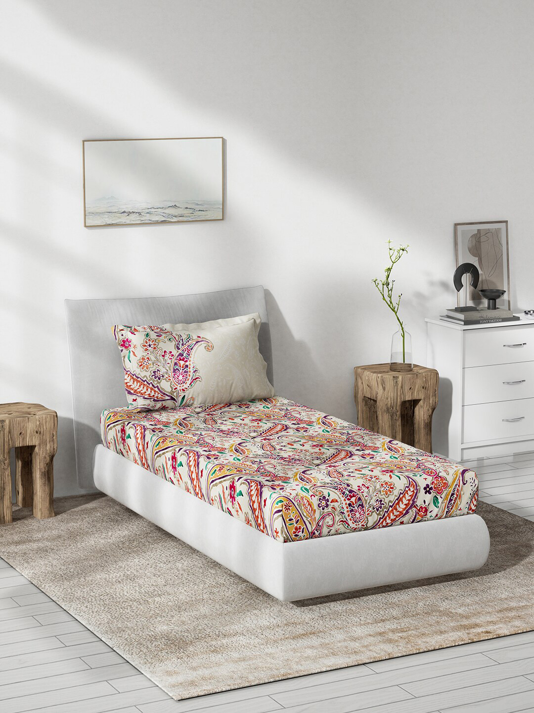 

DDecor White & Red Printed Cotton 140 TC Single Bedsheet with 1 Pillow Cover