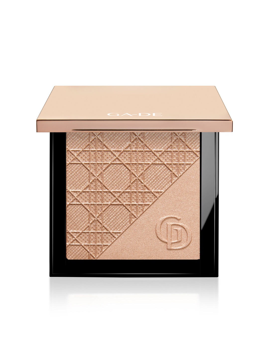 

GA-DE Glow FX Silky-Light Highlighting Powder with Jojoba Oil - Make It Chic 136, Beige