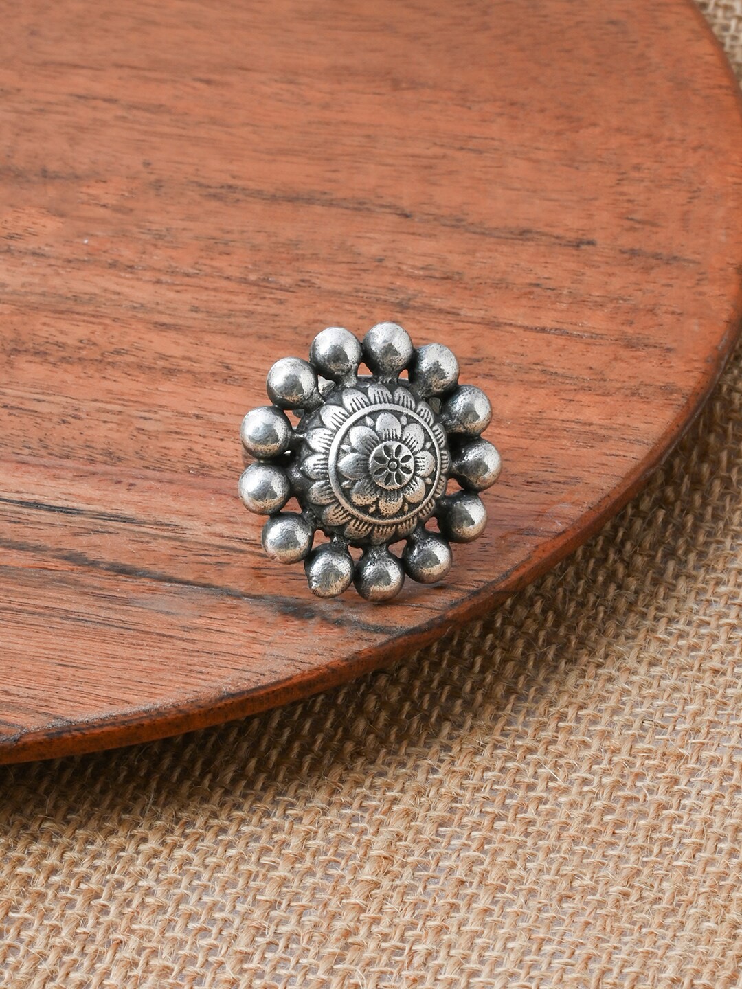 

TEEJH Silver-Plated Oxidized Adjustable Finger Ring