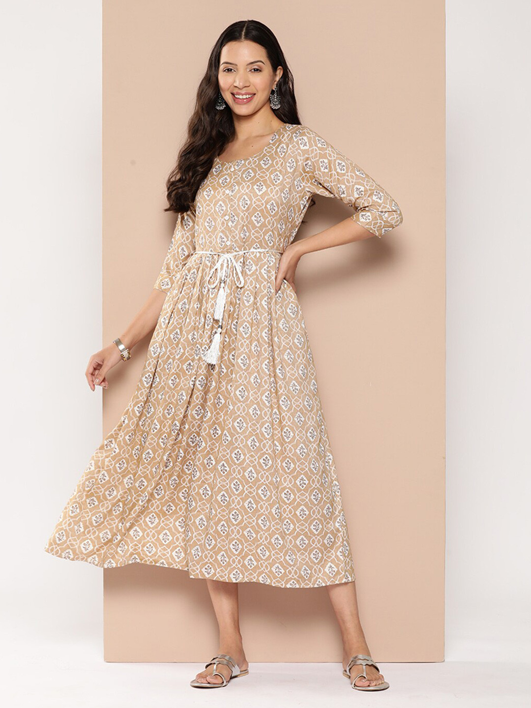 

ODETTE Floral Printed Fit & Flare Maxi Dress, Beige
