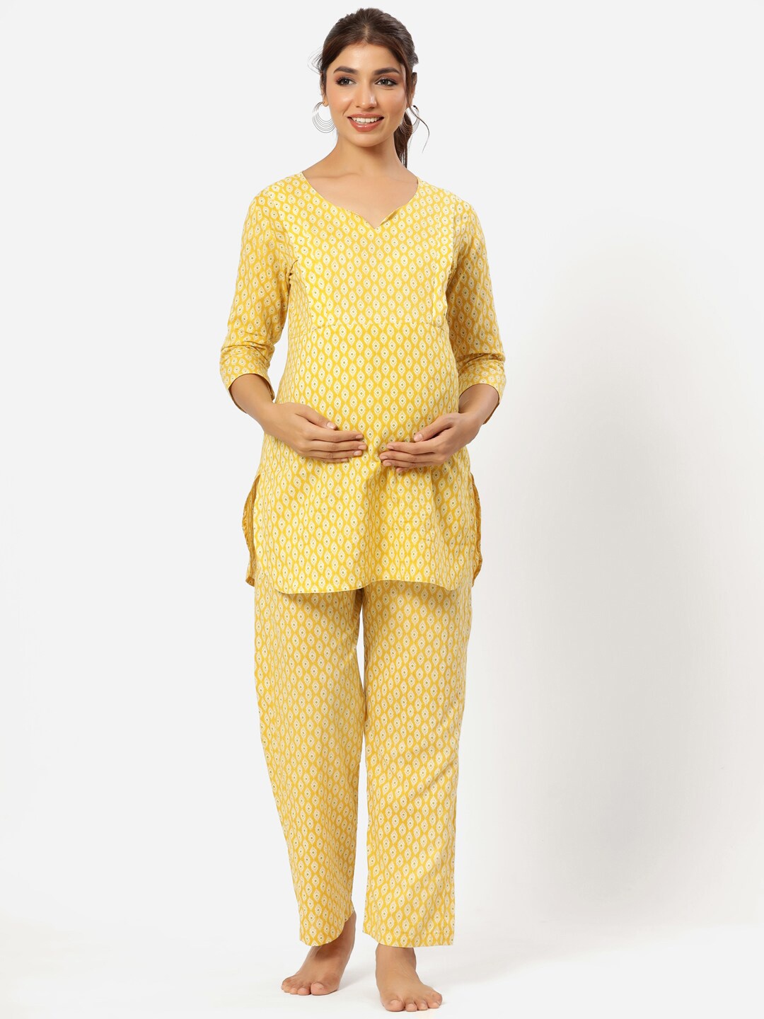 

CRAFIQA Geometric Printed Pure Cotton Maternity Nightdress, Yellow