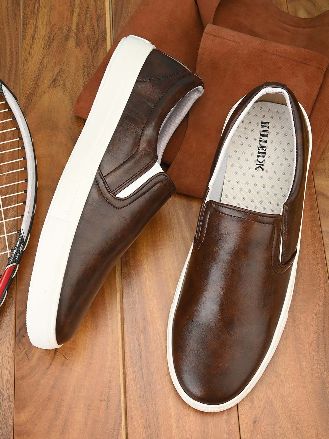 

Killer Men Contrast Sole Lightweight Slip-On Sneakers, Brown