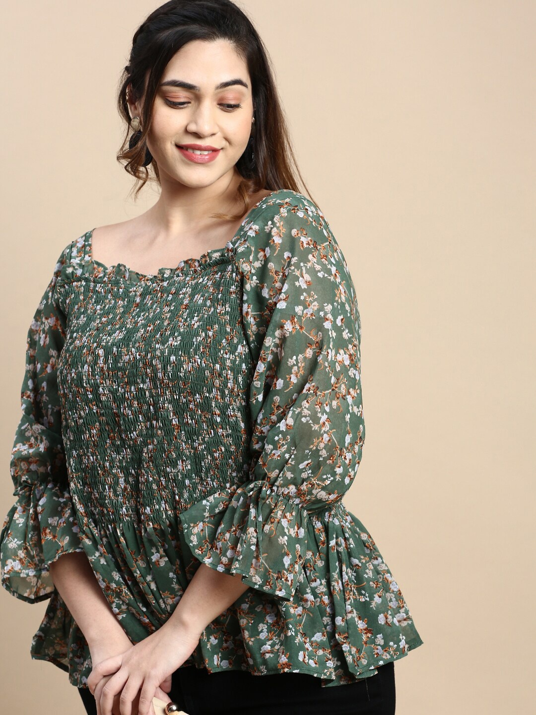 

SHOWOFF Plus Floral Printed Bell Sleeves Smocked Regular Top, Green