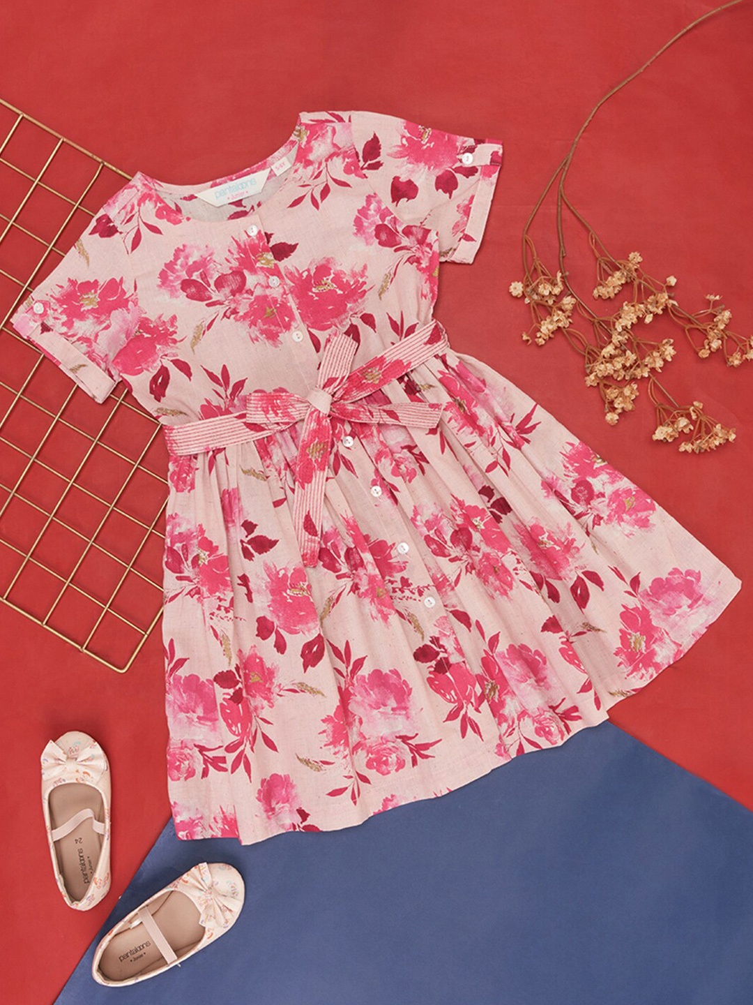

AKKRITI BY PANTALOONS Girls Floral Printed Tie-Ups detail Cotton Fit and Flare Dress, Pink