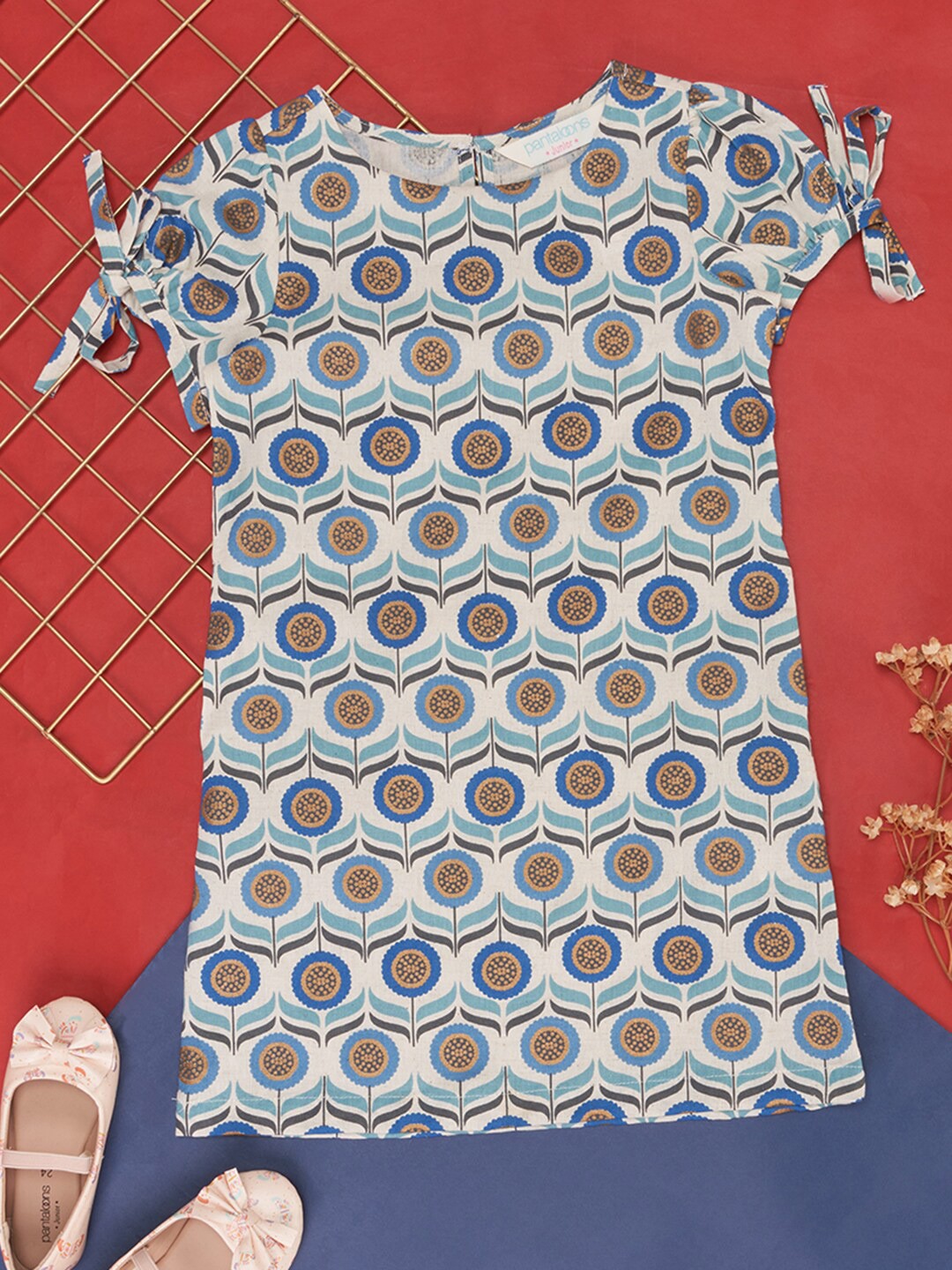 

AKKRITI BY PANTALOONS Girls Printed Cotton A-Line Dress, Blue