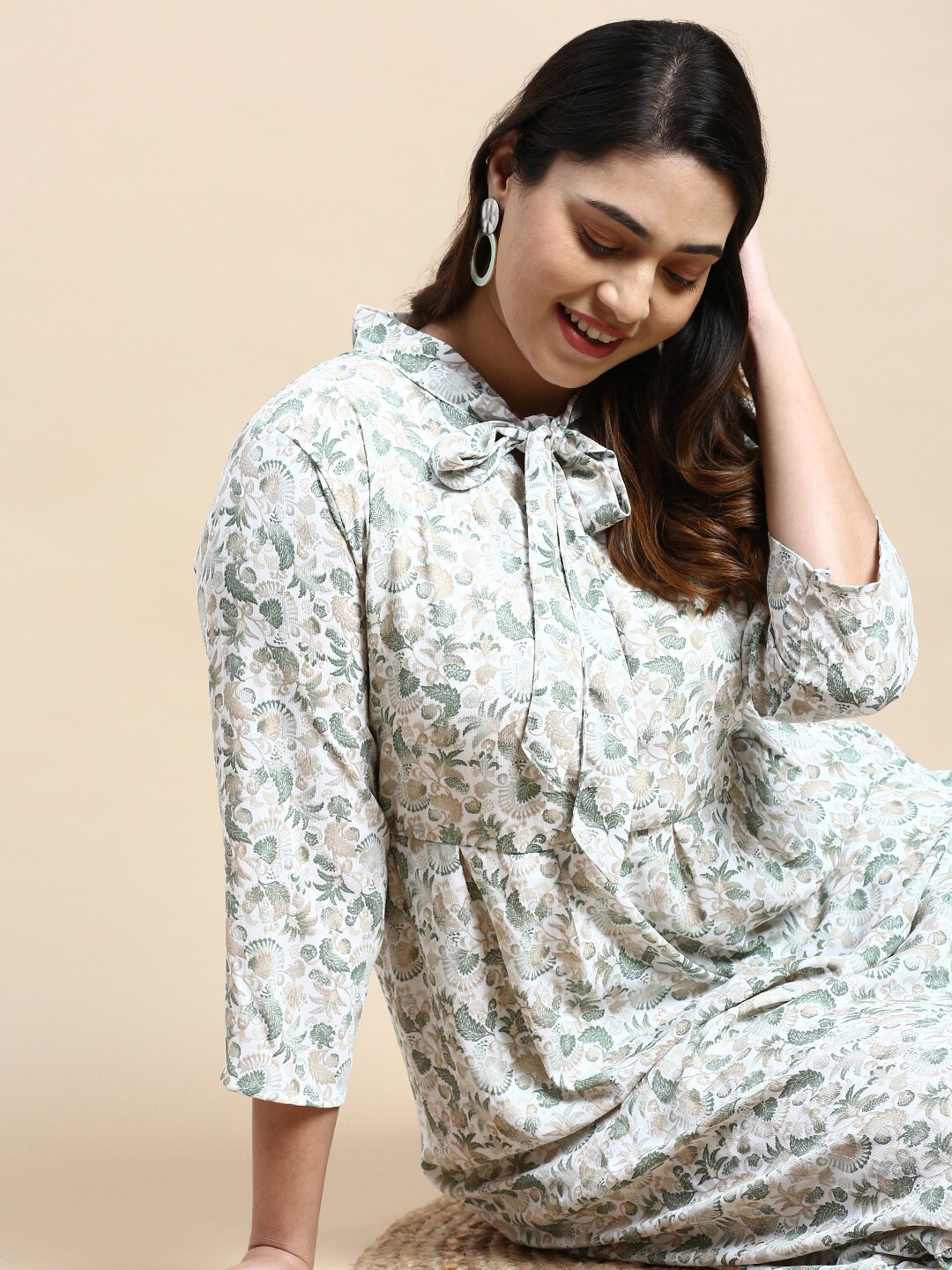 

SHOWOFF Plus Floral Printed A-Line Midi Dress, Green