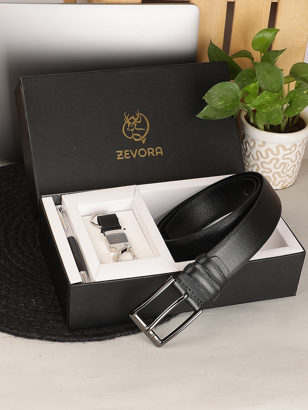 

ZEVORA Men Leather Belt With Keychain & Pen, Black