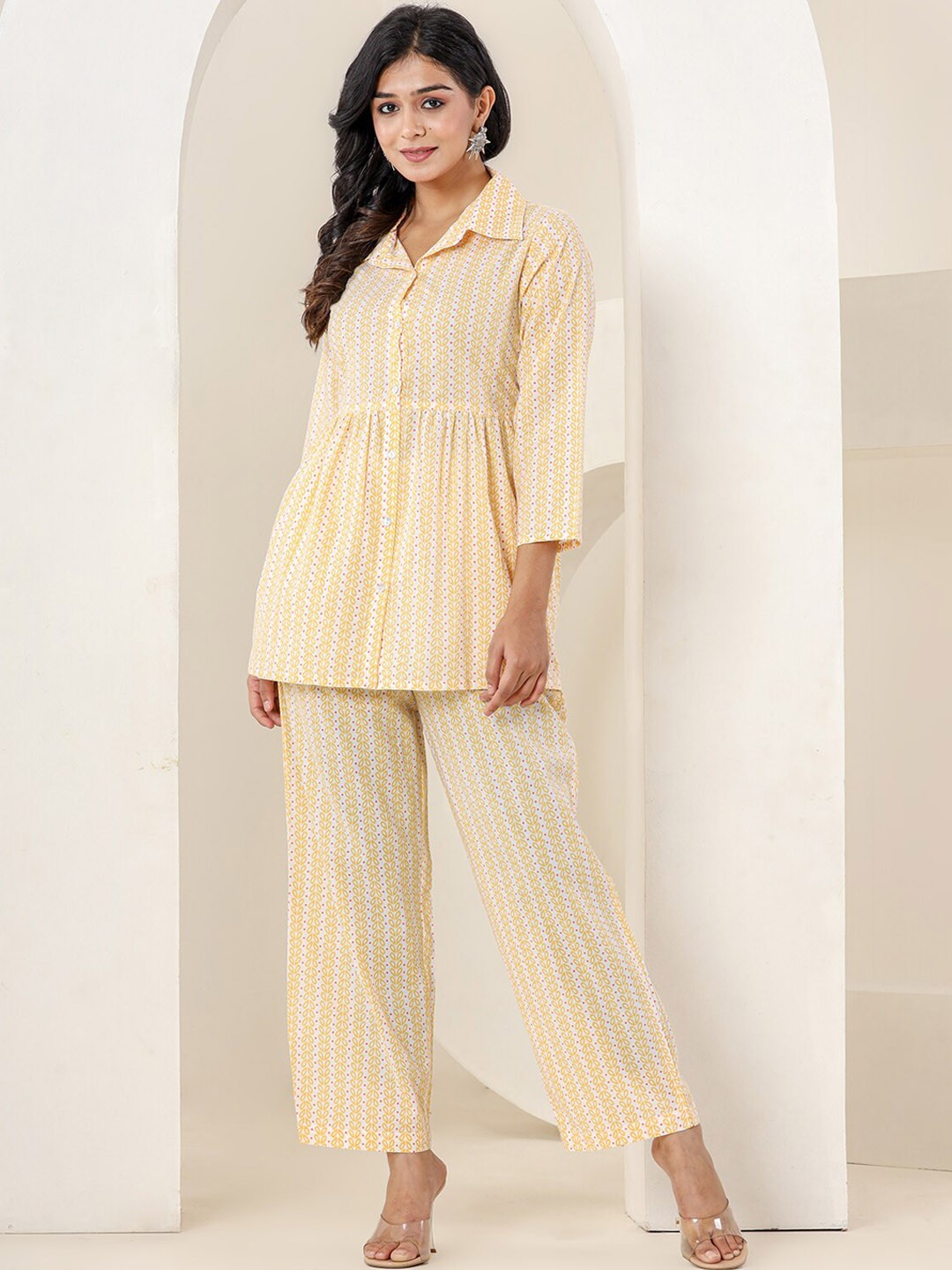 

KAAJH Floral Printed Shirt Collar A-Line Pleated Pure Cotton Kurta Set, Yellow