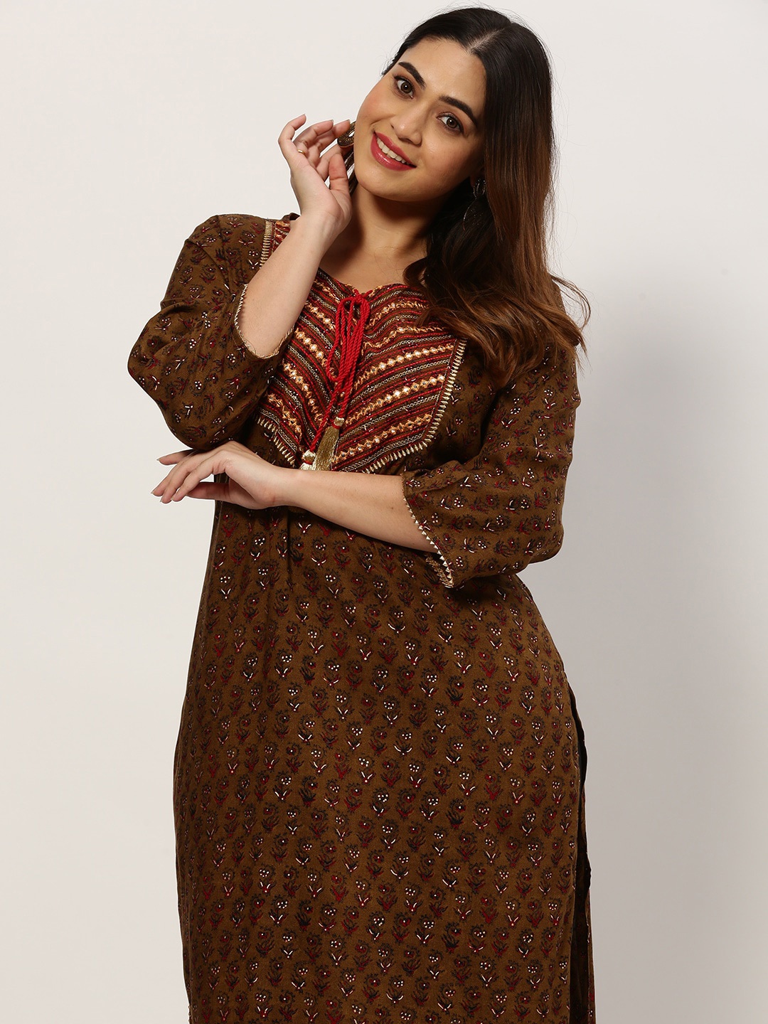 

SHOWOFF Plus Plus Size Ethnic Motifs Printed Mirror Work Detailed Straight Kurta, Olive