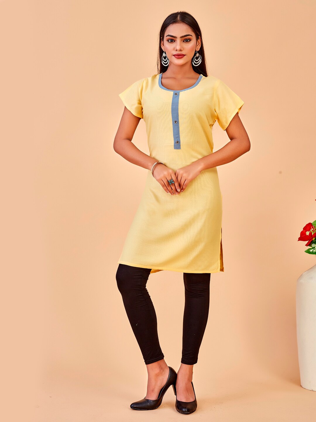

Anouk Round Neck Straight Kurta, Yellow