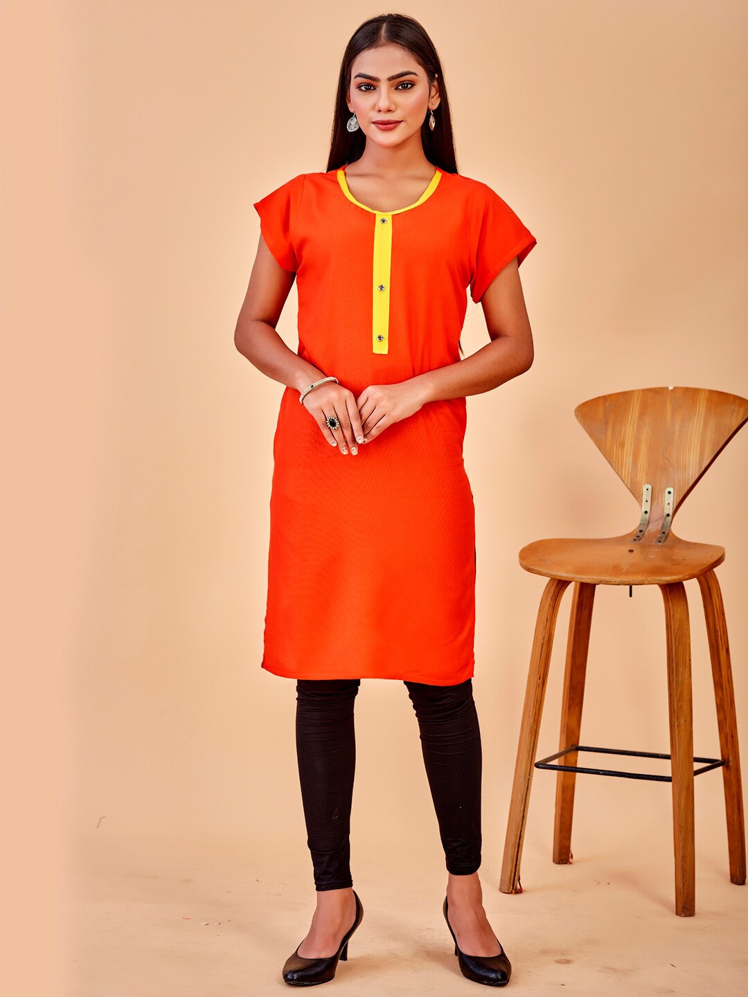 

Anouk Round Neck Kurta, Orange