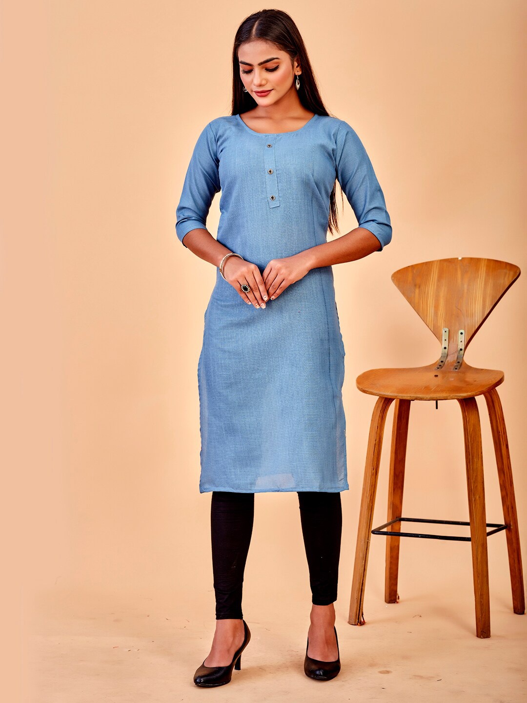 

Anouk Round Neck Straight Kurta, Blue