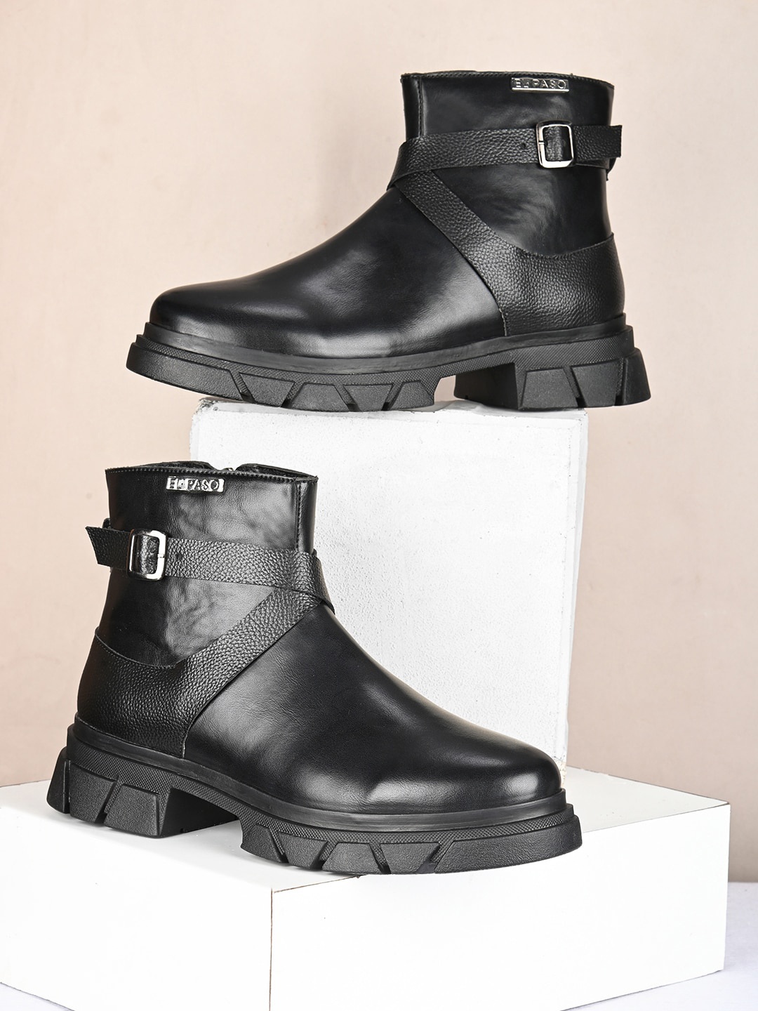 

El Paso Women Heeled Mid-Top Regular Boots, Black