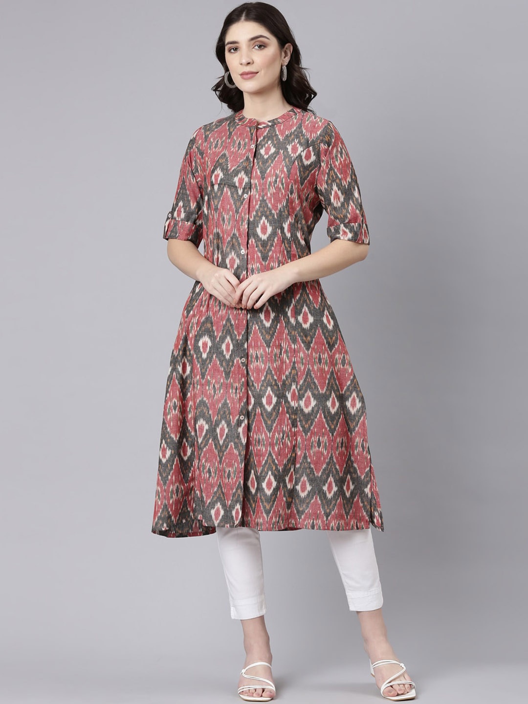 

FLAVIDO Ethnic Motifs Printed A-Line Pure Cotton Kurta, Grey