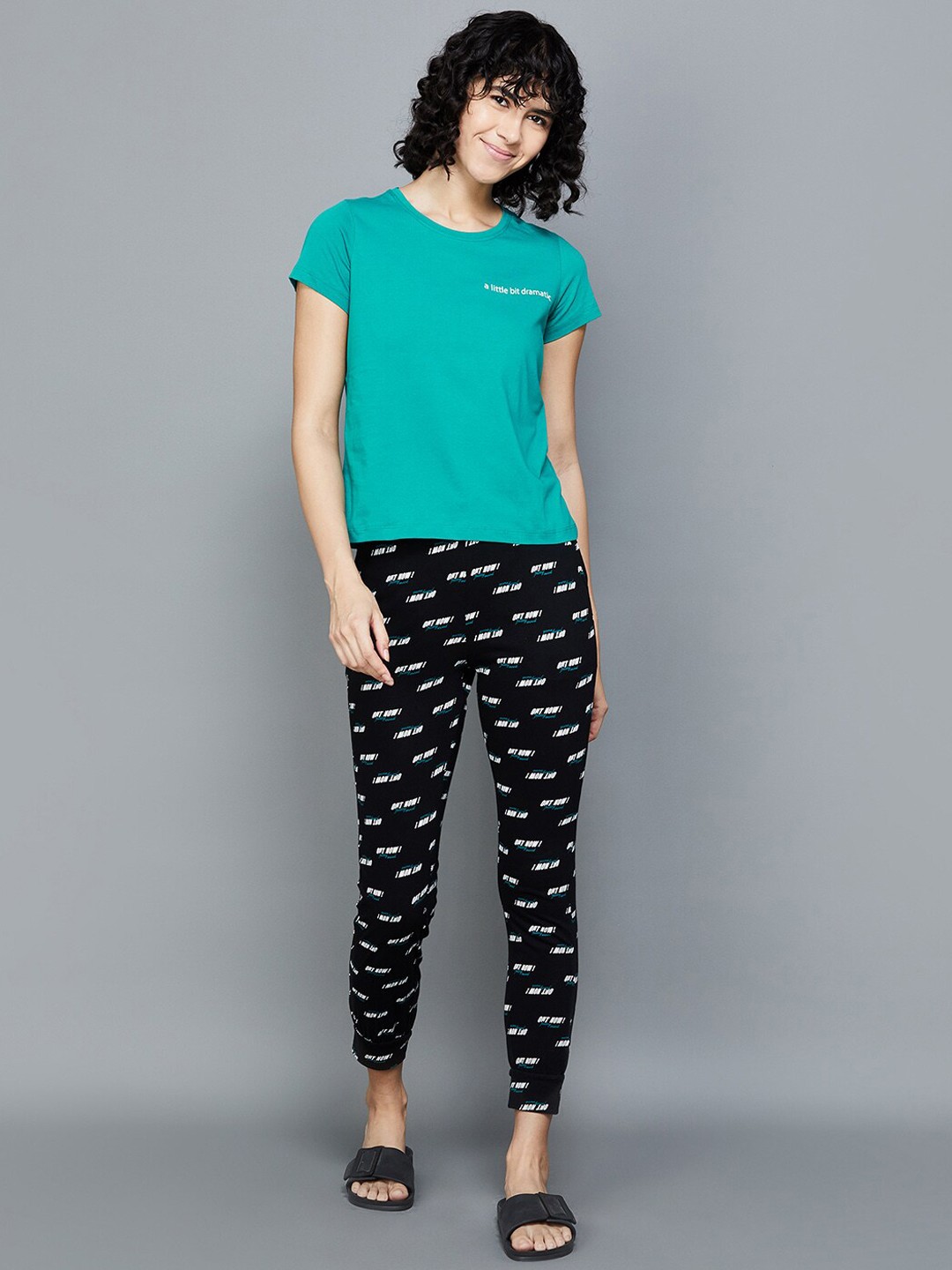 

Ginger by Lifestyle Typography Printed Pure Cotton Night suit, Green