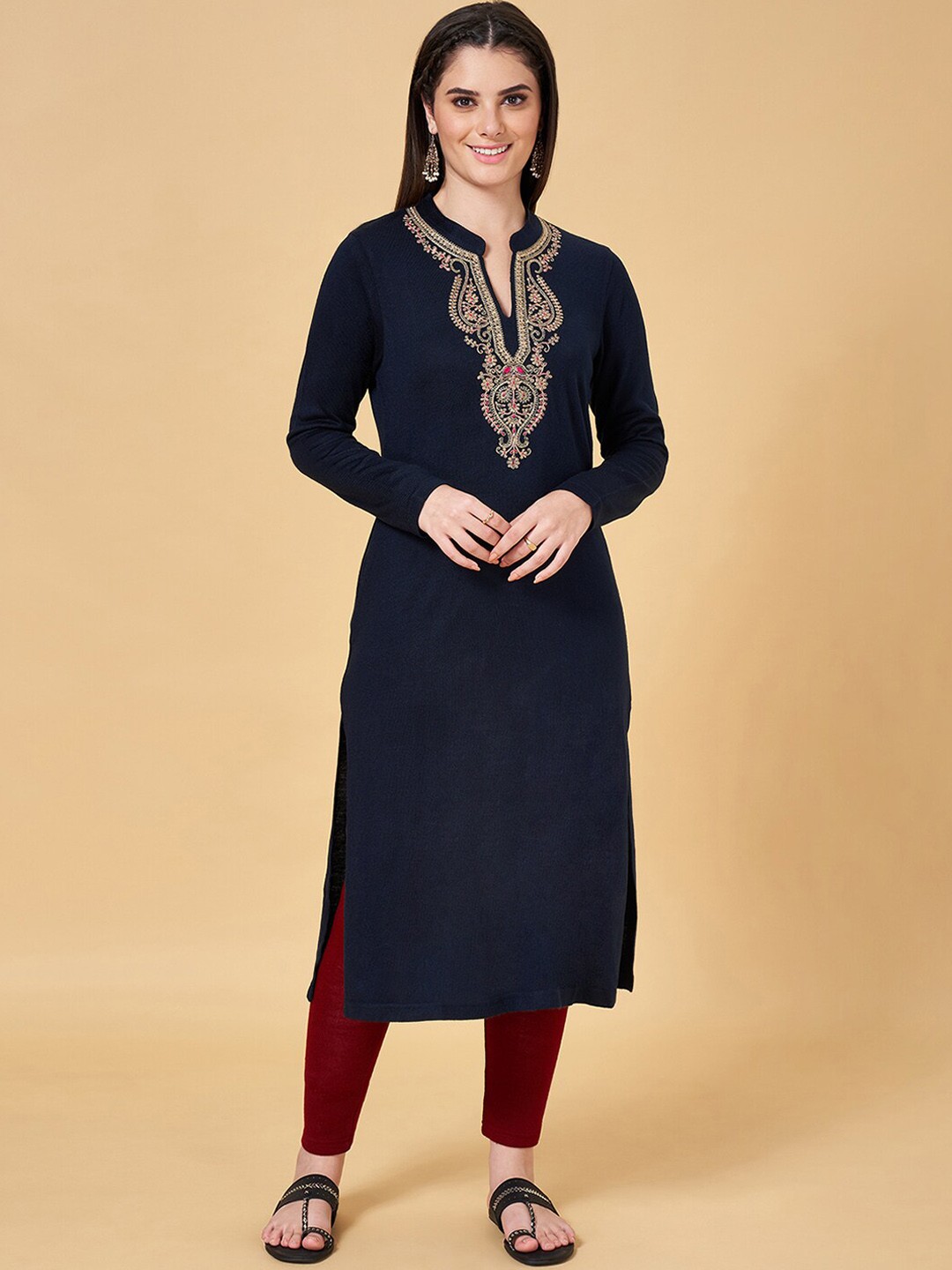 

RANGMANCH BY PANTALOONS Yoke Design Knitted Thread Work Acrylic Kurta, Navy blue