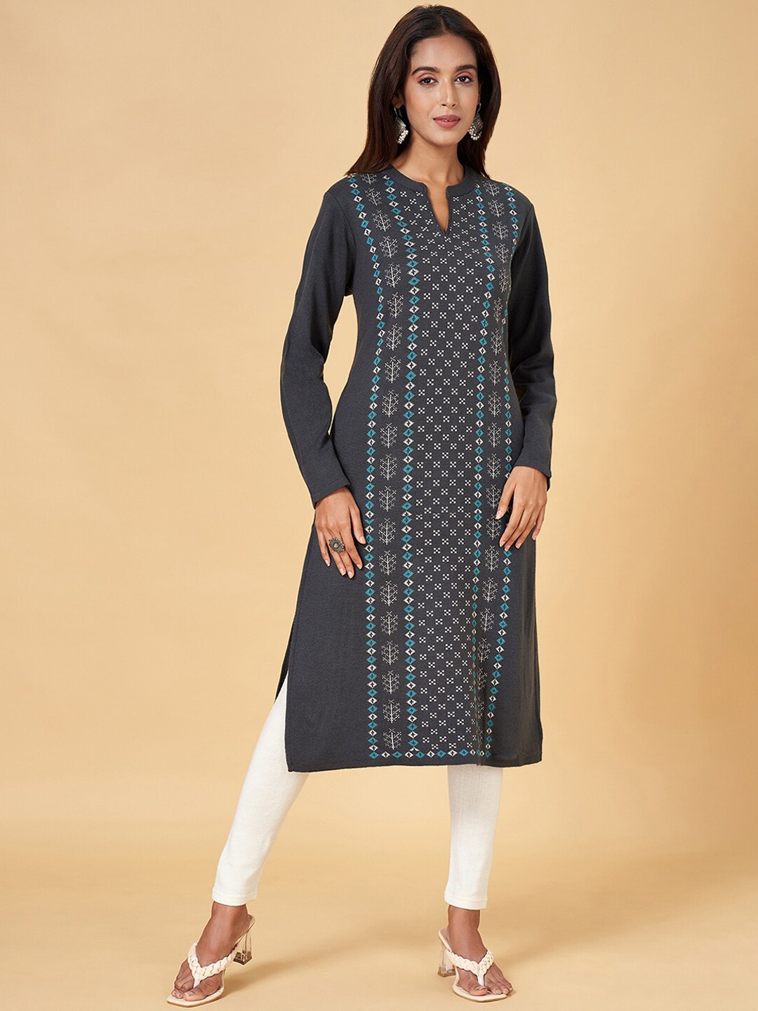 

RANGMANCH BY PANTALOONS Ethnic Motifs Woven Design Mandarin Collar Acrylic Straight Kurta, Grey