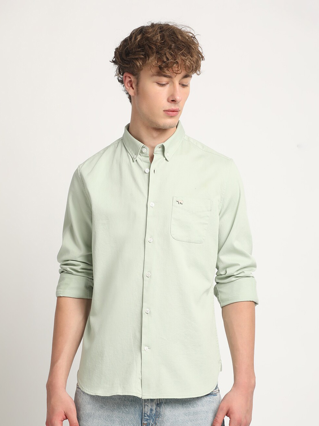 

THE BEAR HOUSE Slim Fit Casual Shirt, Green