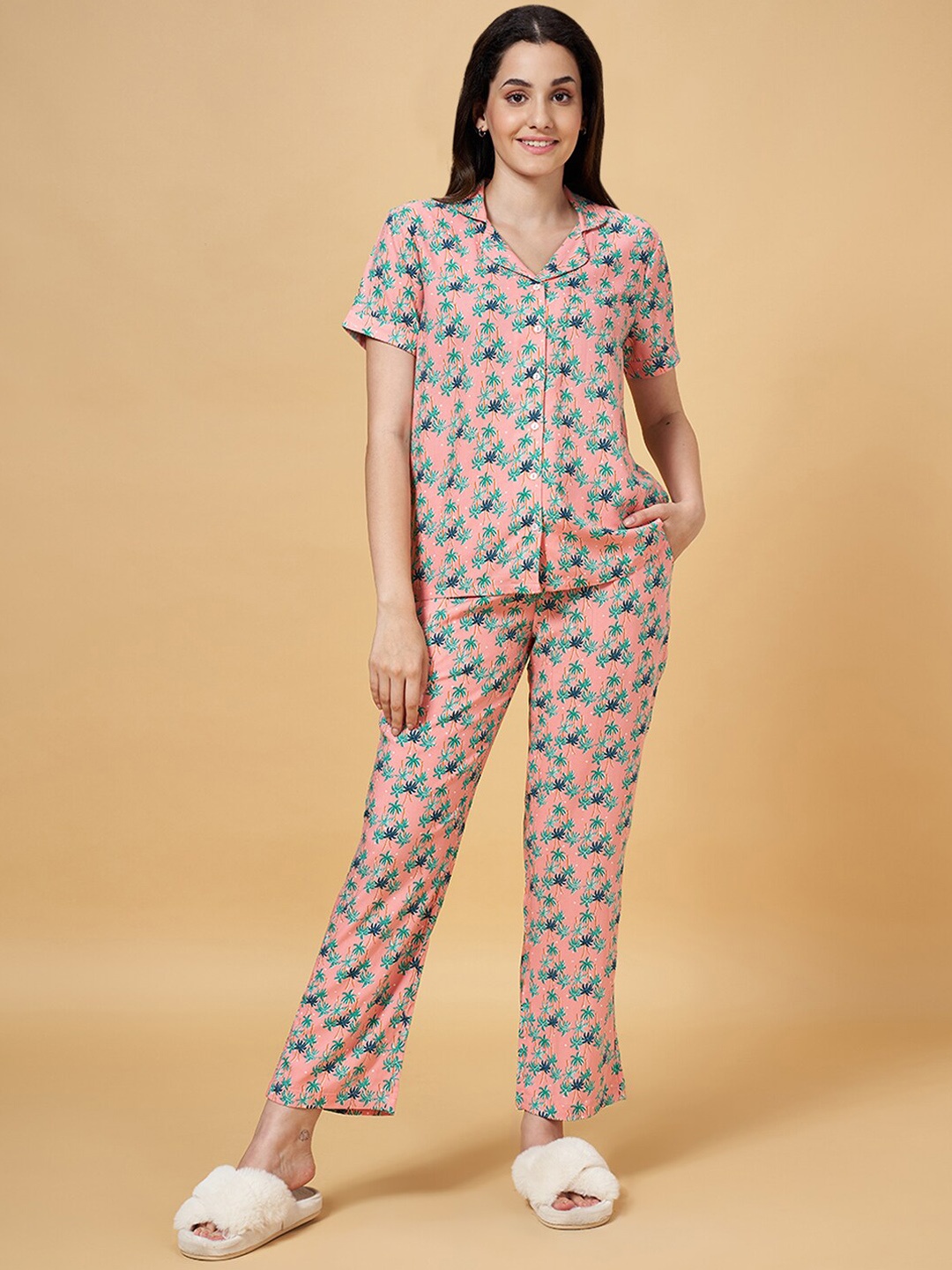 

Dreamz by Pantaloons Tropical Printed Shirt With Pyjama, Pink