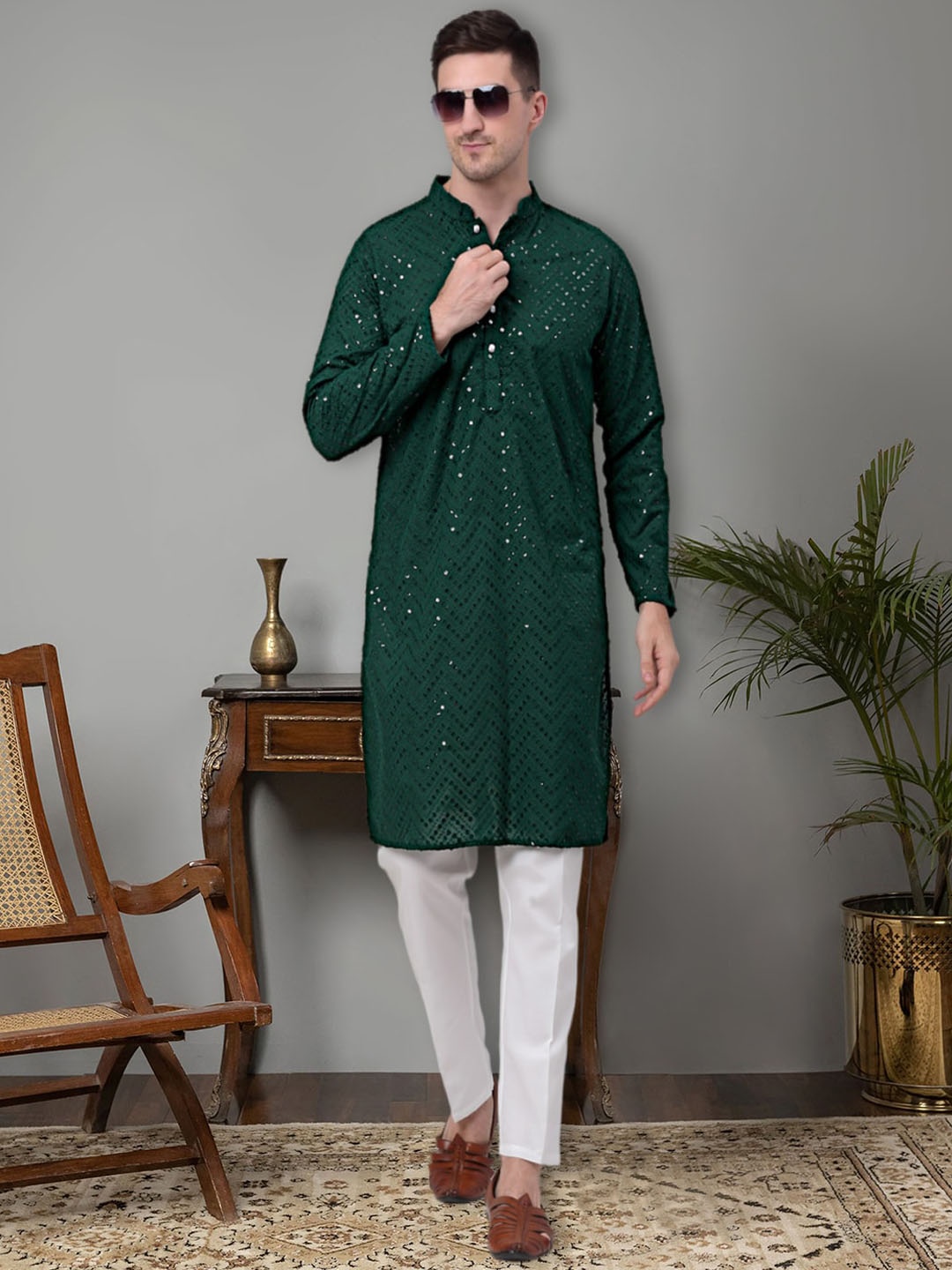 

Jompers Ethnic Motif Embroidered Mandarin Collar Sequinned Pure Cotton Kurta with Trousers, Olive