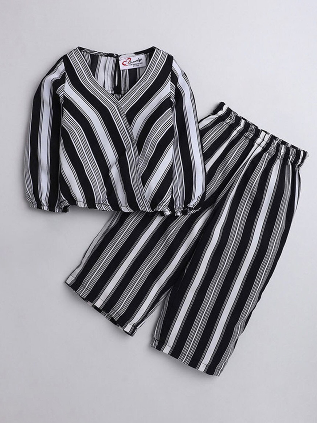 

BAESD Girls Striped Printed V-Neck Puff Sleeve Clothing Set, Black