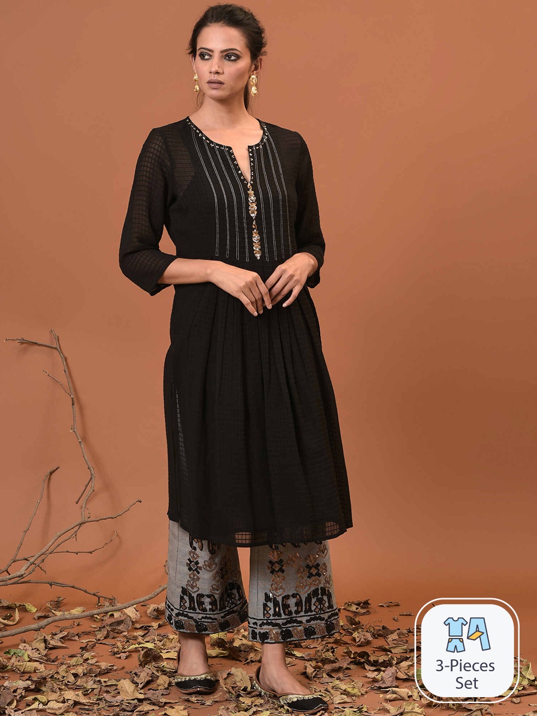 

NUHH Striped Embroidered Sequinned Kurta With Palazzo, Black