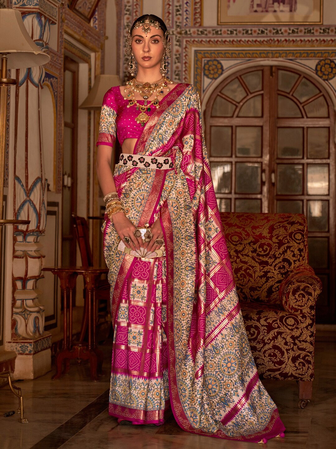 

Anouk Pink & Cream-Coloured Bandhani Printed Zari Saree