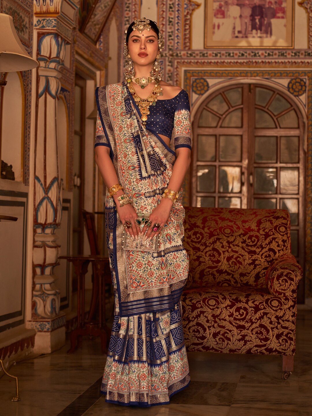 

Anouk Navy Blue & Cream-Coloured Bandhani Printed Zari Saree