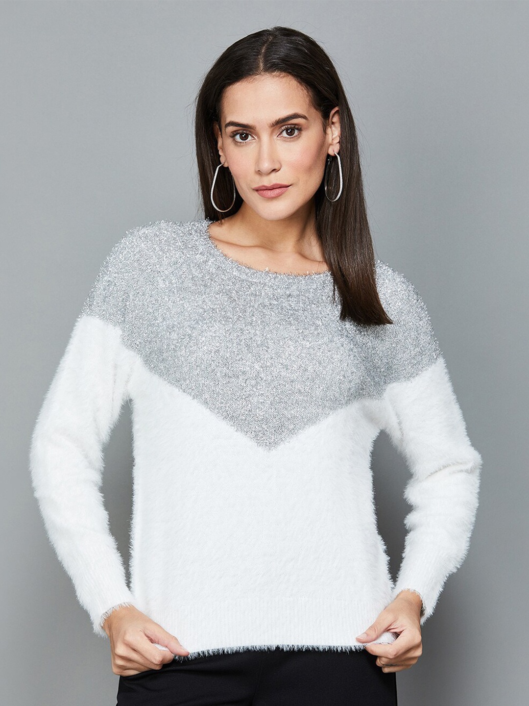 

CODE by Lifestyle Colourblocked Long Sleeves Pullover, Off white