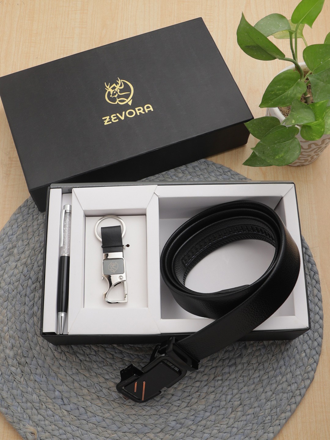 

ZEVORA Men Leather Accessory Gift Set, Black