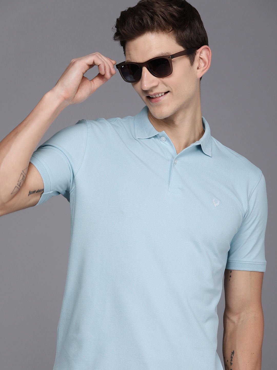 

Allen Solly Solid Polo Collar Casual T-shirt, Blue