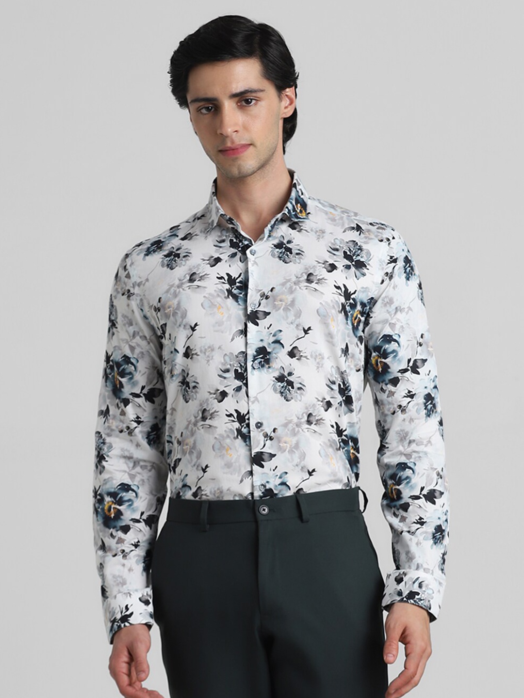 

Jack & Jones Men White Slim Fit Floral Opaque Printed Casual Shirt