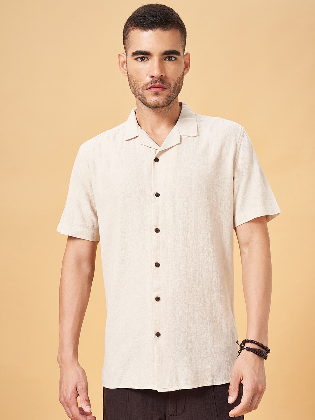 

7 Alt by Pantaloons Spread Collar Regular Fit Cotton Casual Shirt, Beige